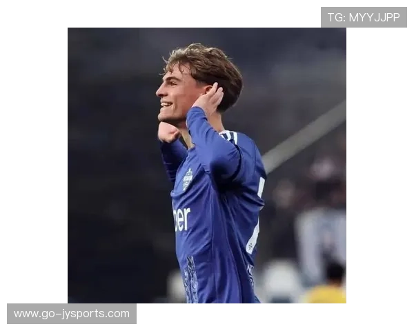 尼科-帕斯回应去留问题，称目前只专注于科莫比赛