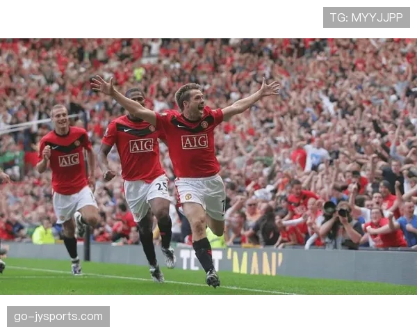 历史交锋回顾：近十年曼市德比战绩与经典瞬间